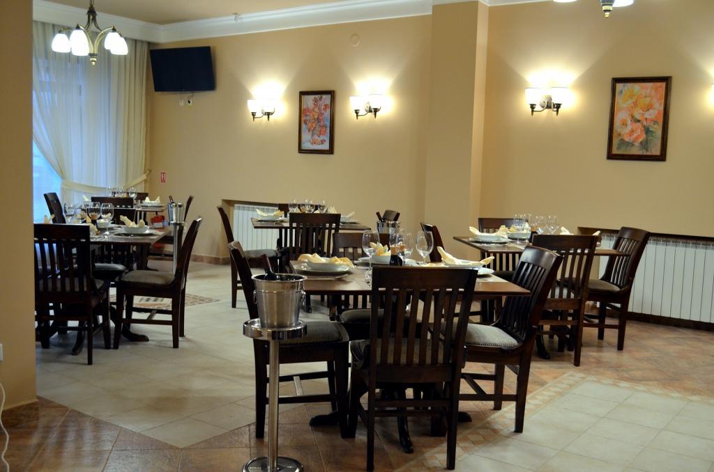 Vila Gardenia Hotel Oradea Exterior photo